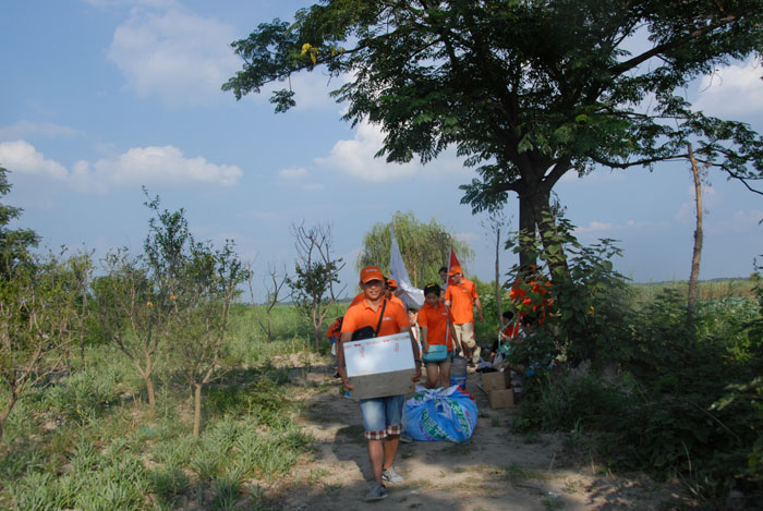 ����������С�u���x��һ�����������ذ��ϣ���ԭ��ý������